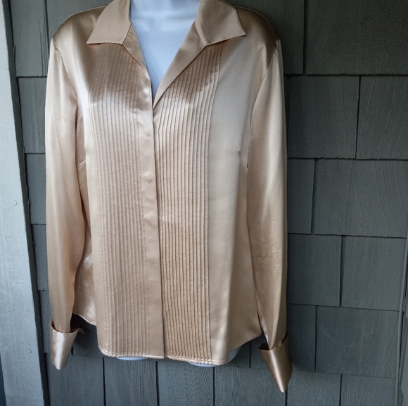 Lafayette 148 Silk Button-down Shirt - Picture 3 of 8